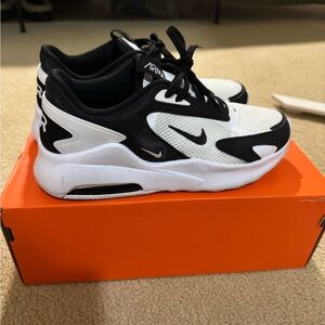 Nike Air Max Black and White Sneakers
